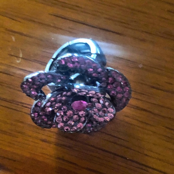 GUESS PINK Bling Flower Ring. 💗 - Picture 4 of 4